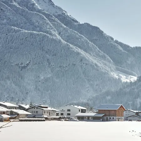 דירה S'groasse Am Hannesnhof By Interhome *