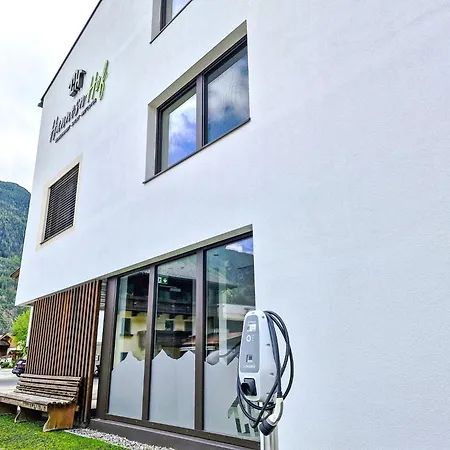 S'groasse Am Hannesnhof By Interhome